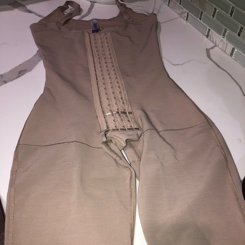Brand New post-op fagitex Colombian faja